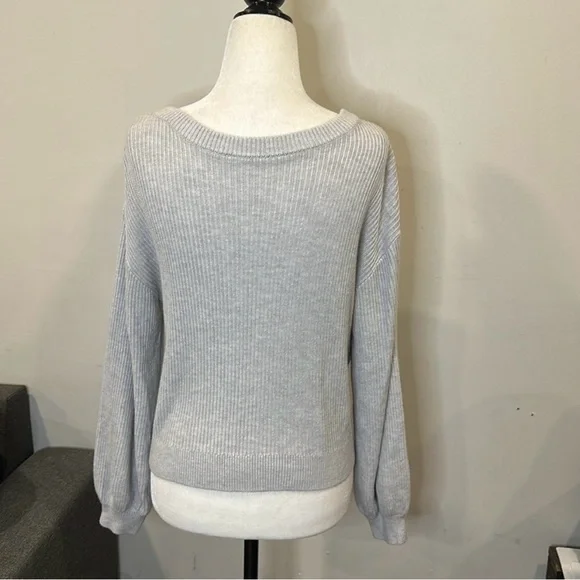Gray Ribbed Sweater - Picture 6 of 7